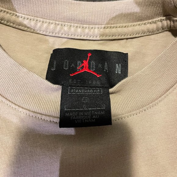 Travis Scott Cactus Jack x Jordan T-shirt - Picture 2 of 5
